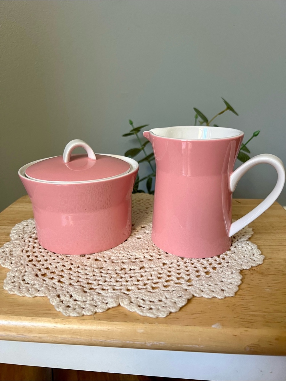 Mikasa Duplex Pink & White Ceramic Sugar Bowl w/ Lid & Matching Creamer Vintage
